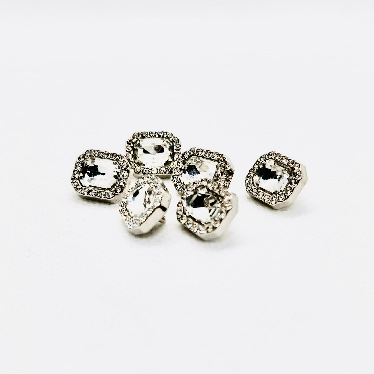Chic Crystal Rectangle Metal Button