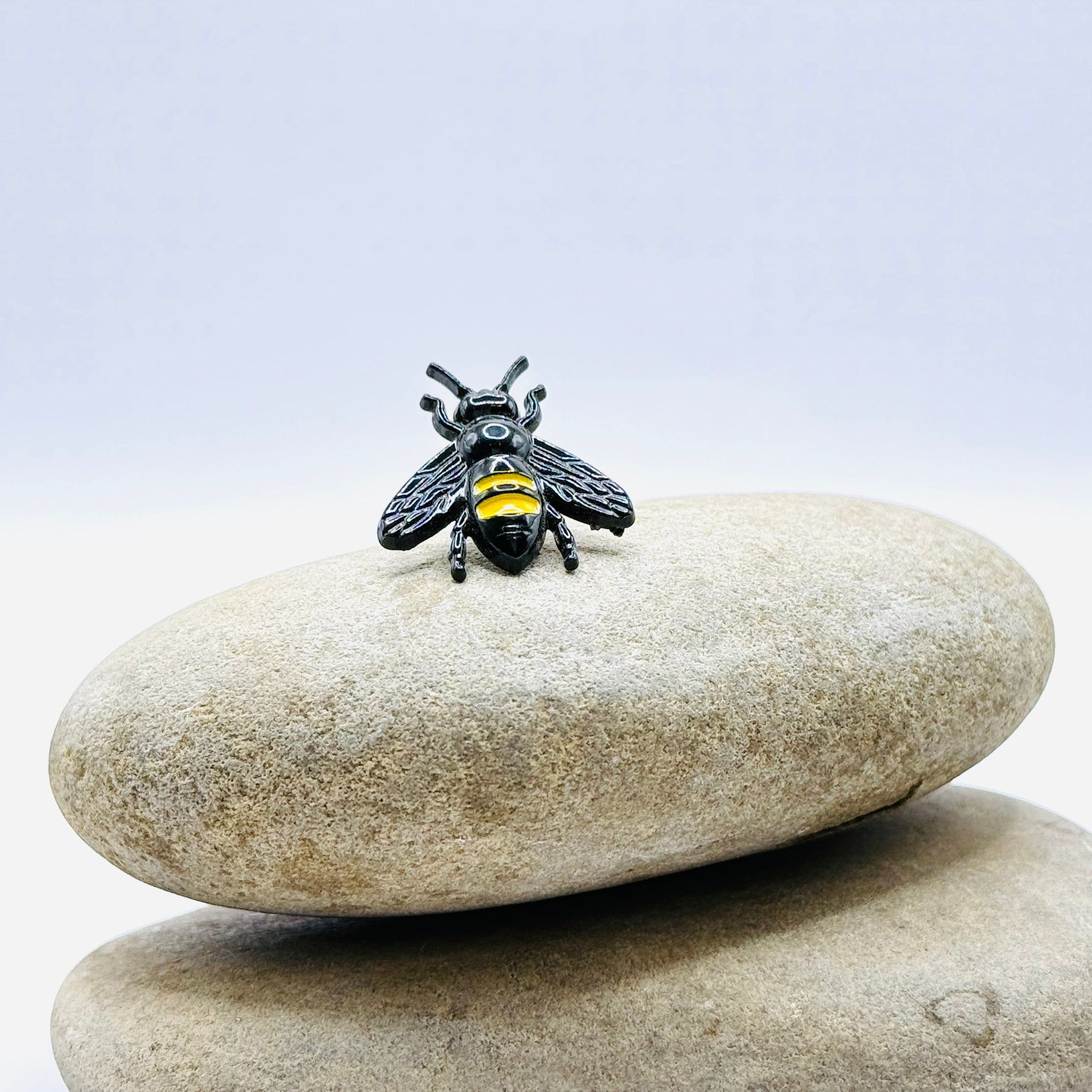 Glimmering Honeycomb Hero Lapel Pin
