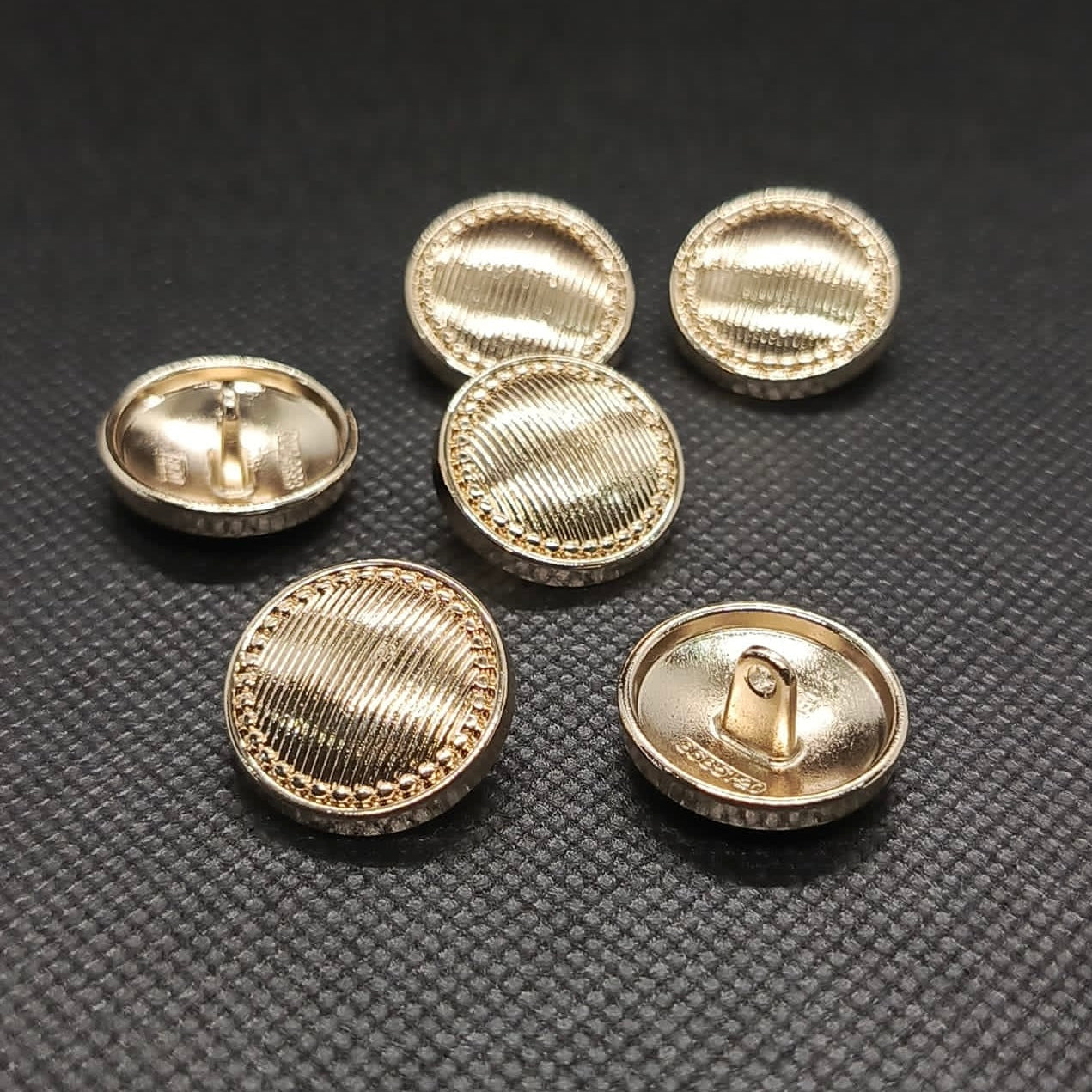 Grooved Beaded Edge Metal Buttons