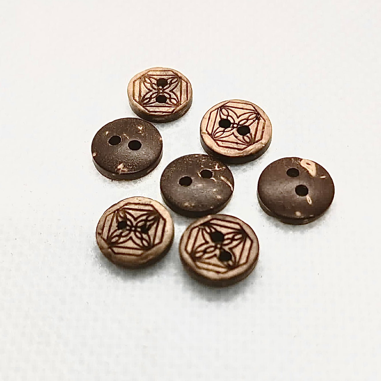 Unique Star Pattern Coconut Buttons