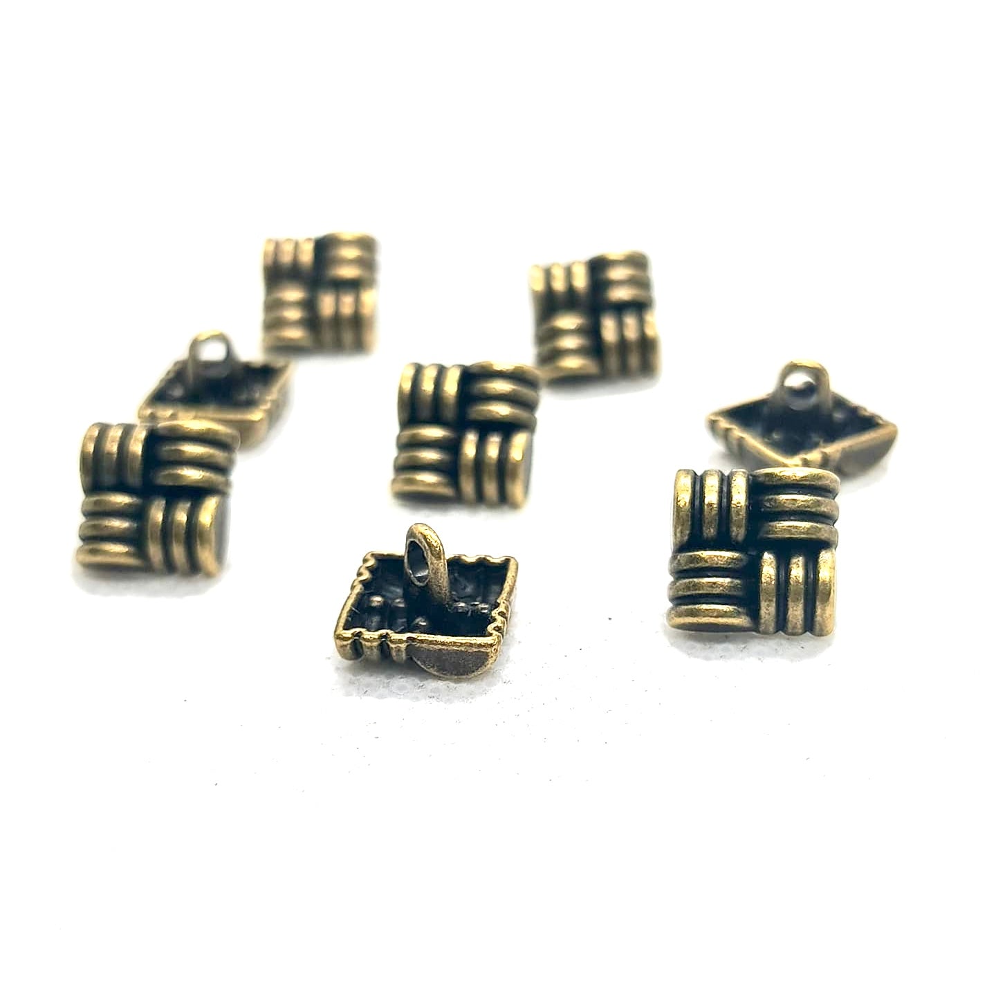 Metal Buttons with Shank Base