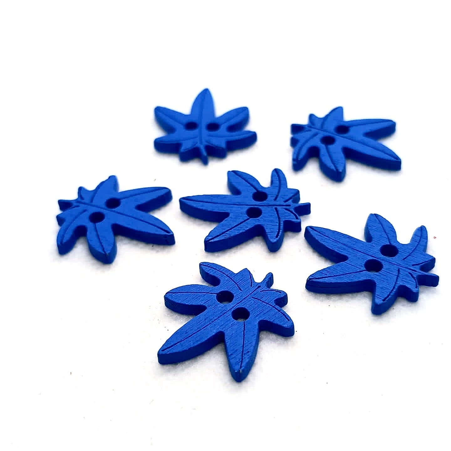 Colorful Maple Wooden Leaf Buttons