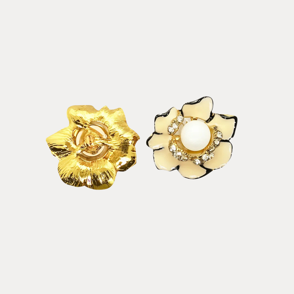 Retro Chic Floral Button - 25mm