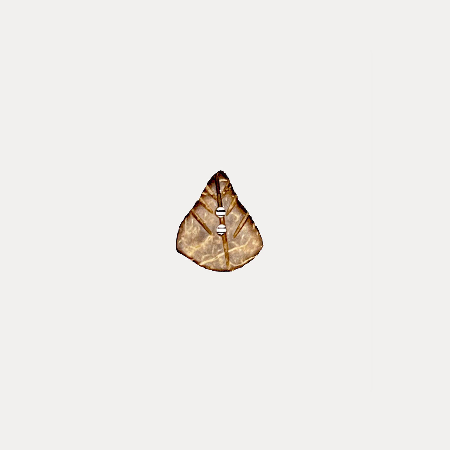 Petite Leaf Button