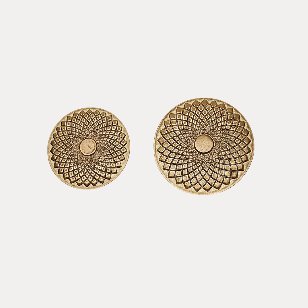 Concentric Pattern Button