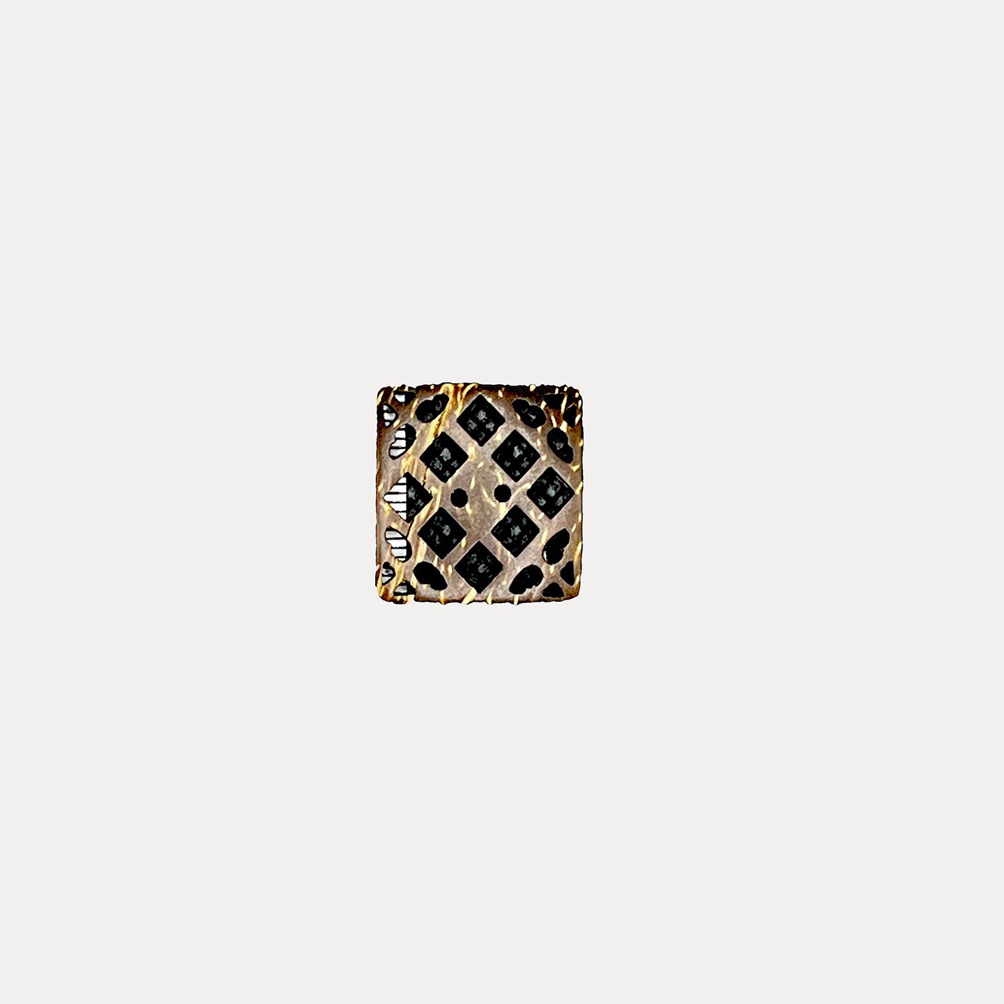 Lattice Square Button
