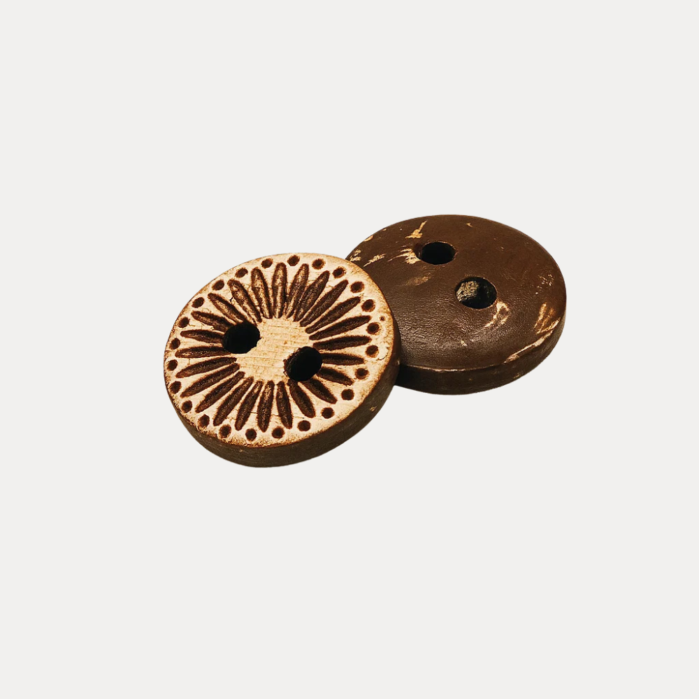 Daisy Carved Coconut Buttons