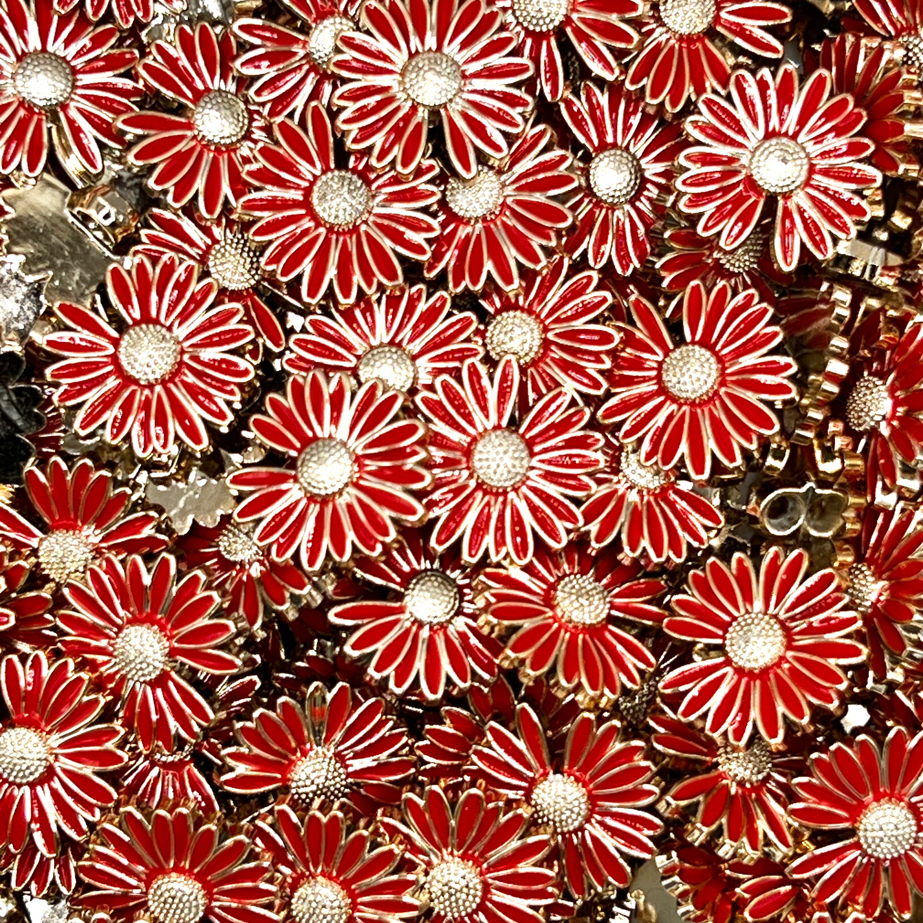 Daisy Plastic Buttons