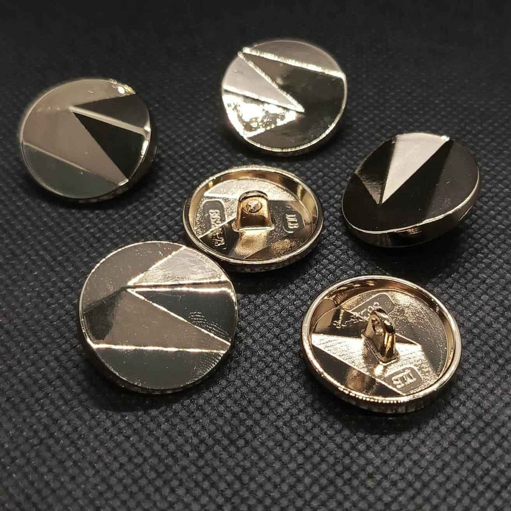 Facet Cut Buttons