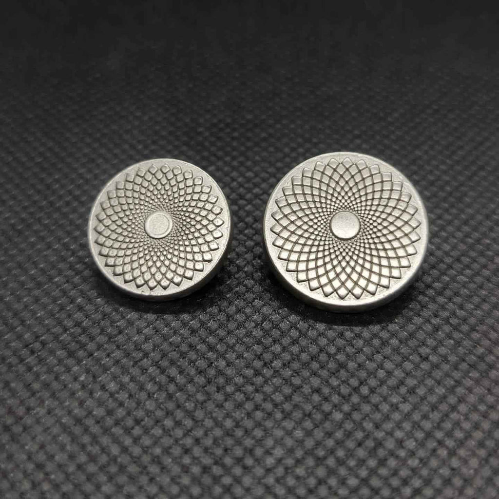 Concentric Pattern Button