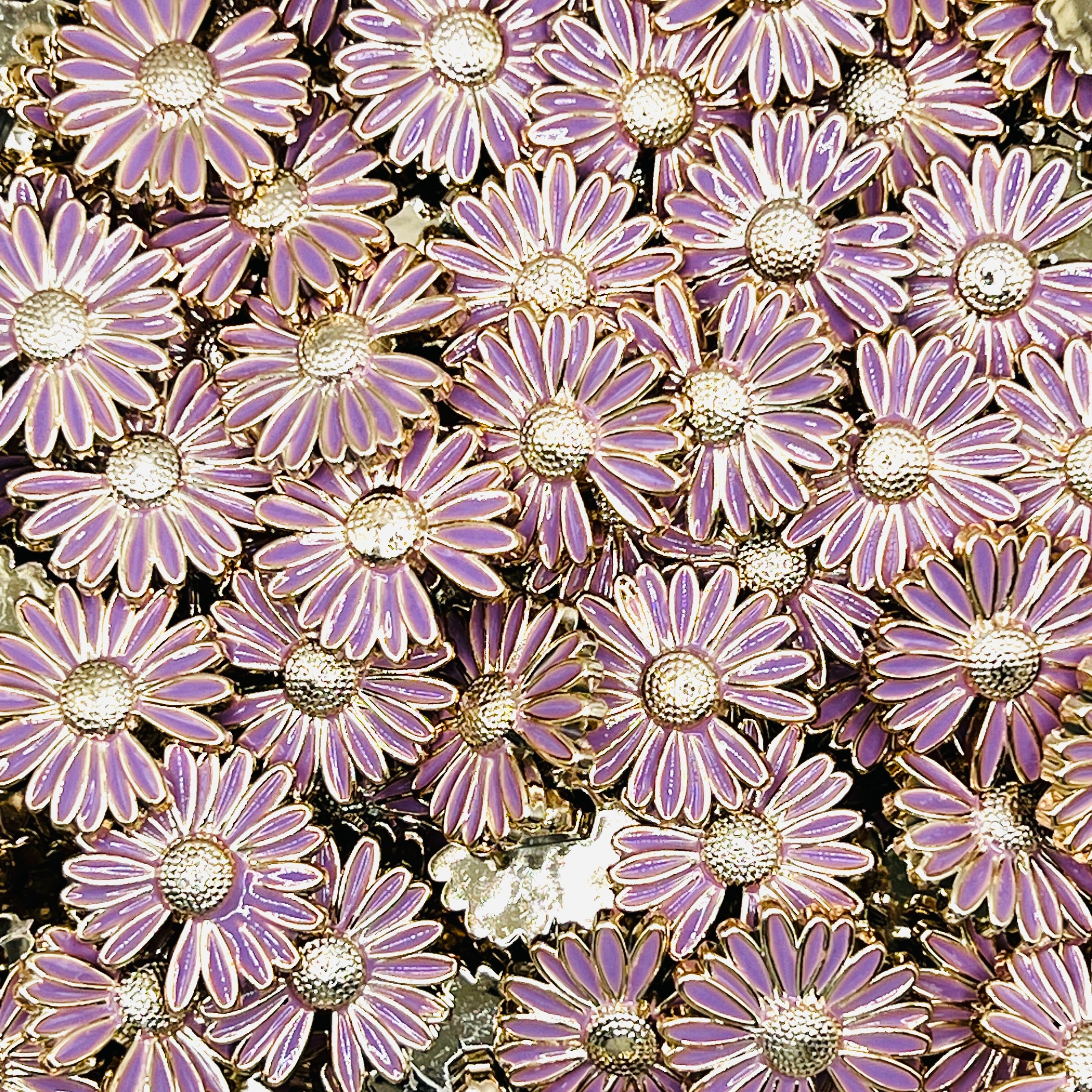 Daisy Plastic Buttons