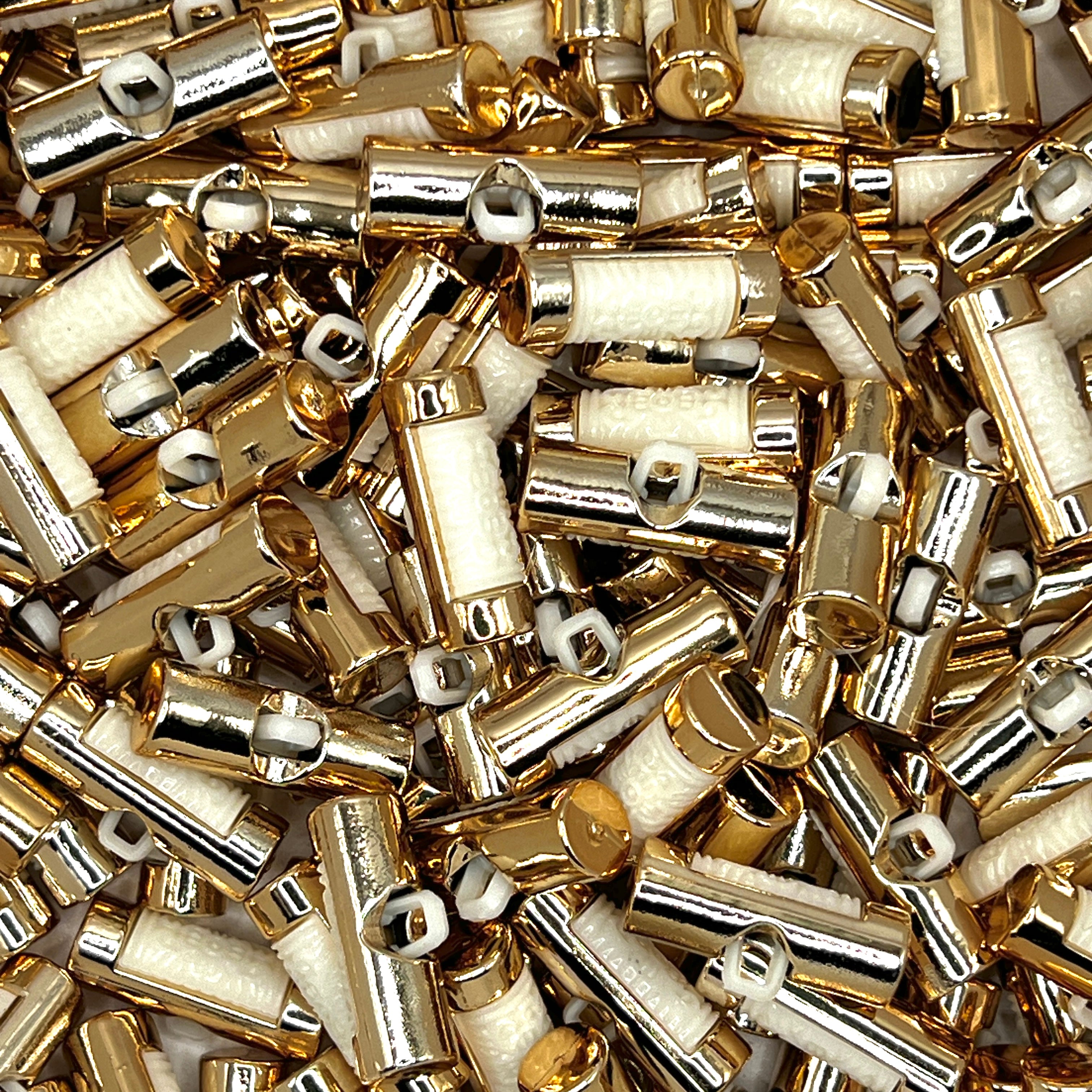 Capsule Tube Buttons