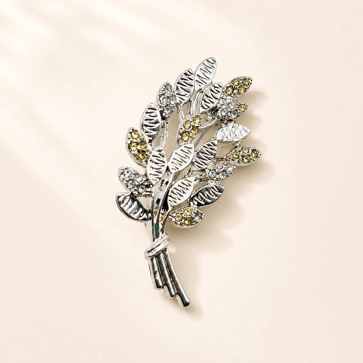 Festive Leaf Pin Gold (Hijaab Pin)
