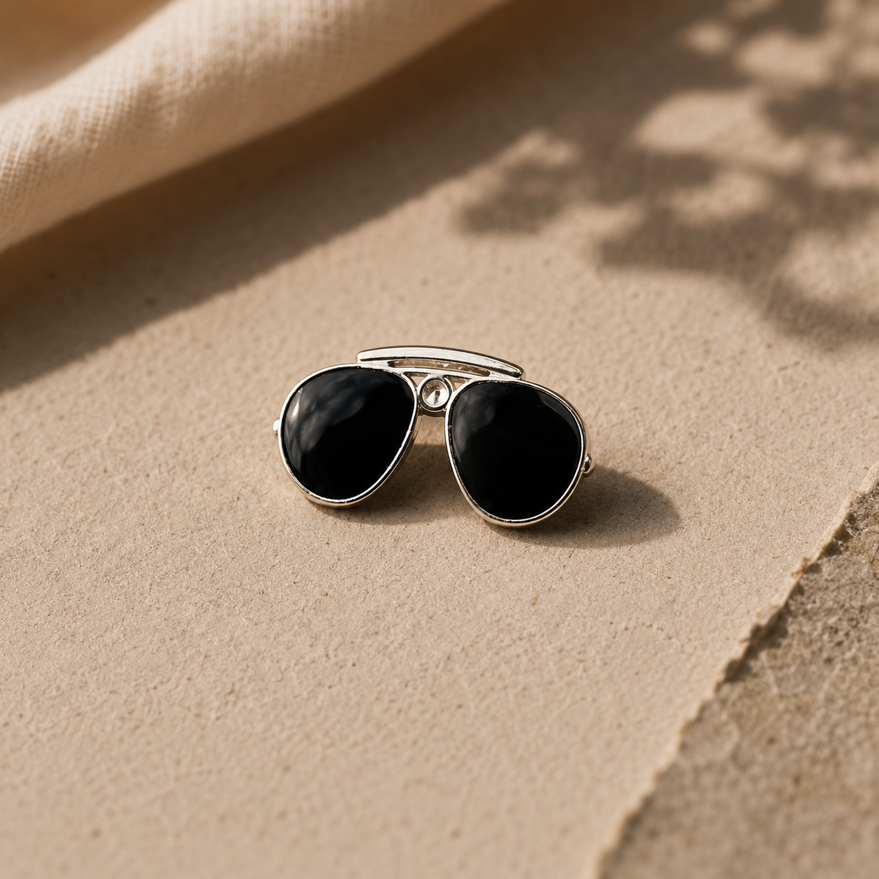 Sunglasses Lapel Pin