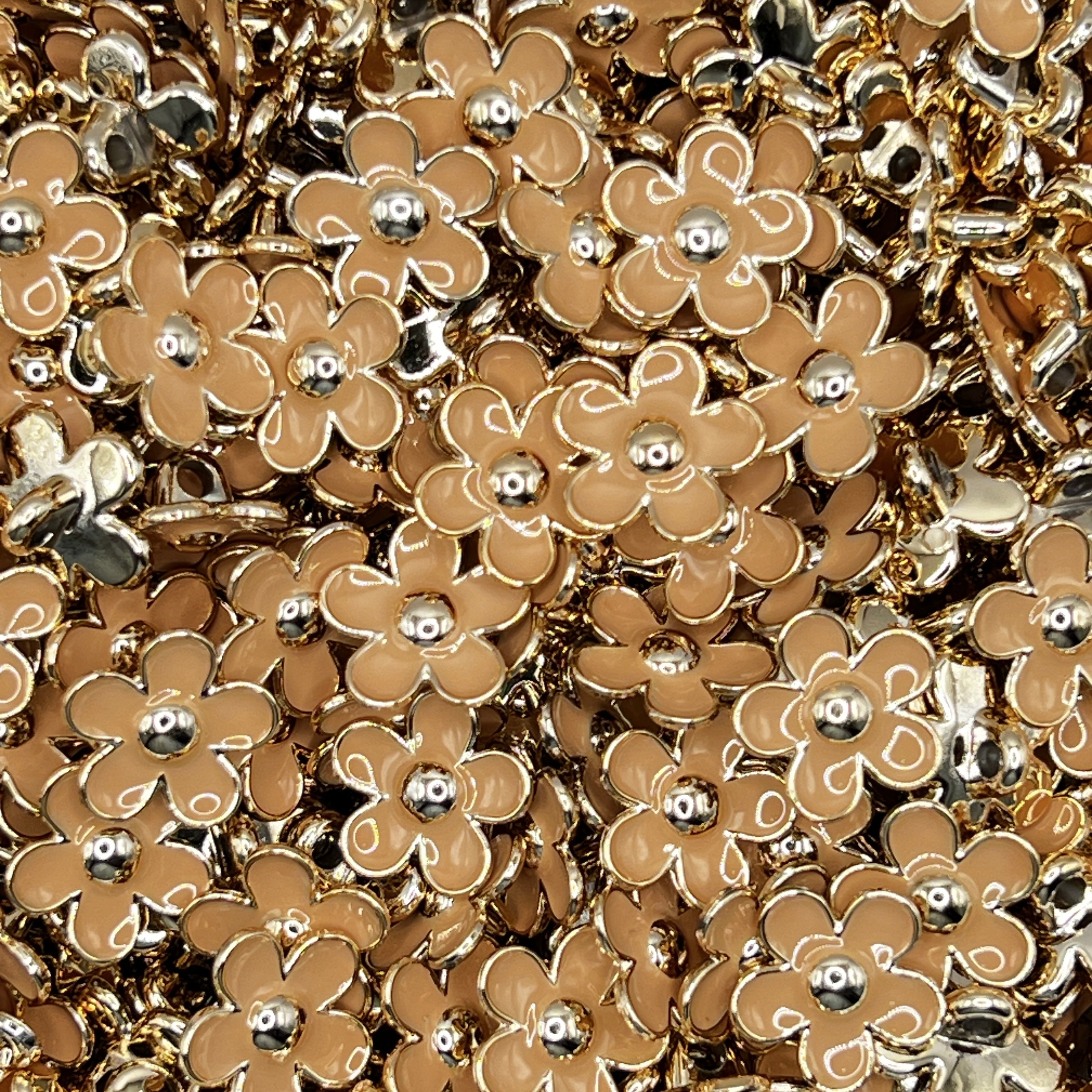 Floral Plastic Buton