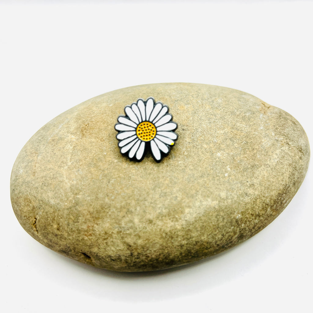 Sunny Daisy Charm Pin