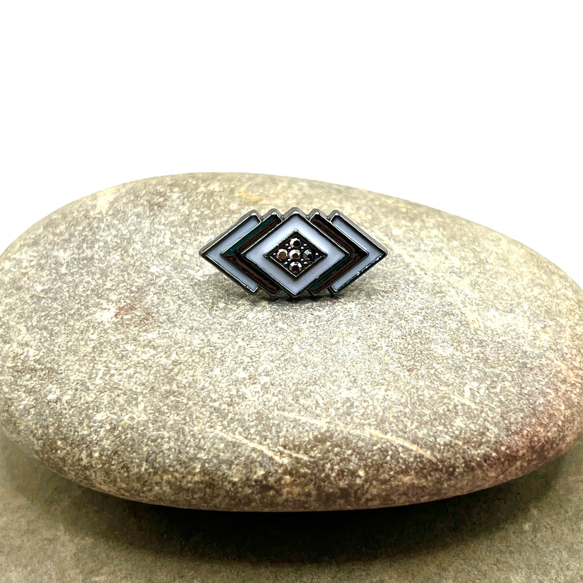 The Geometric Glam Pin