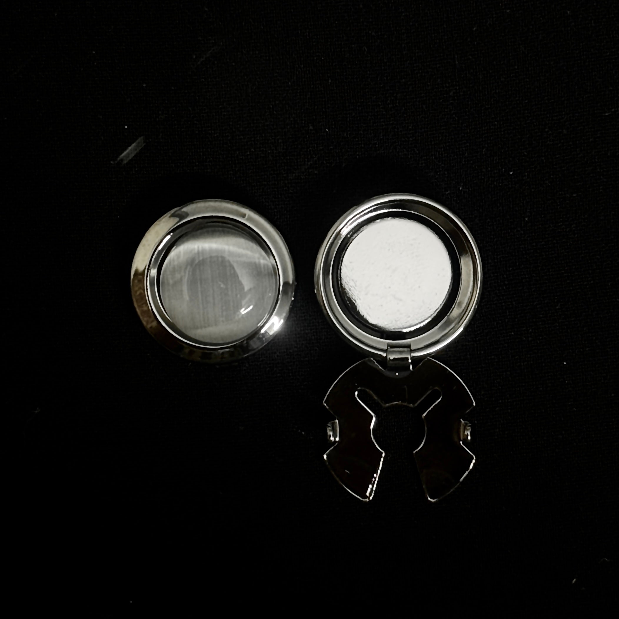 The Pearl Top Button Cover
