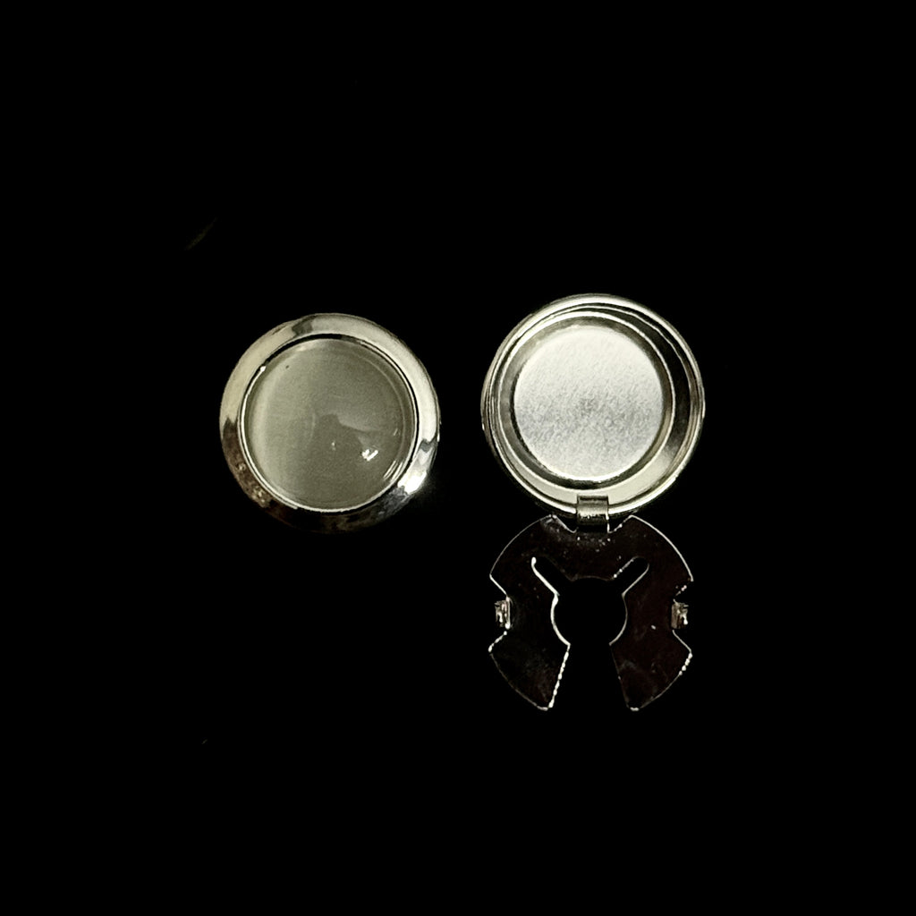The Pearl Top Button Cover