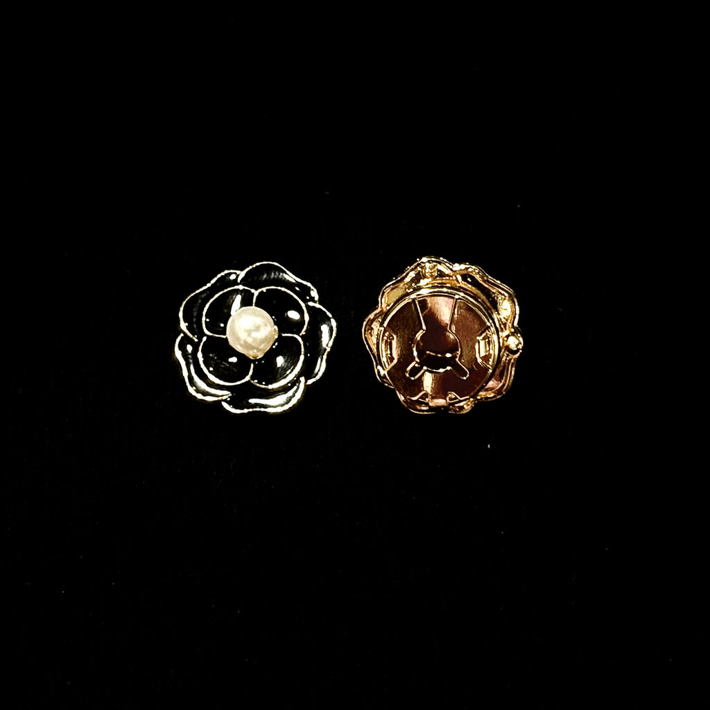 The Floral Button Cover | Unisex