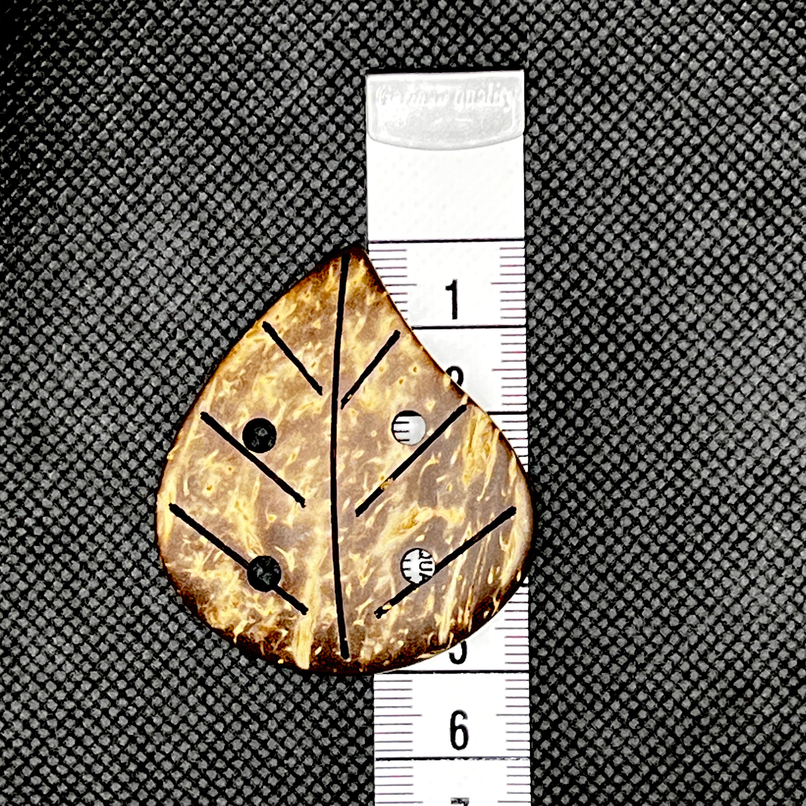 Botanic Leaf Button