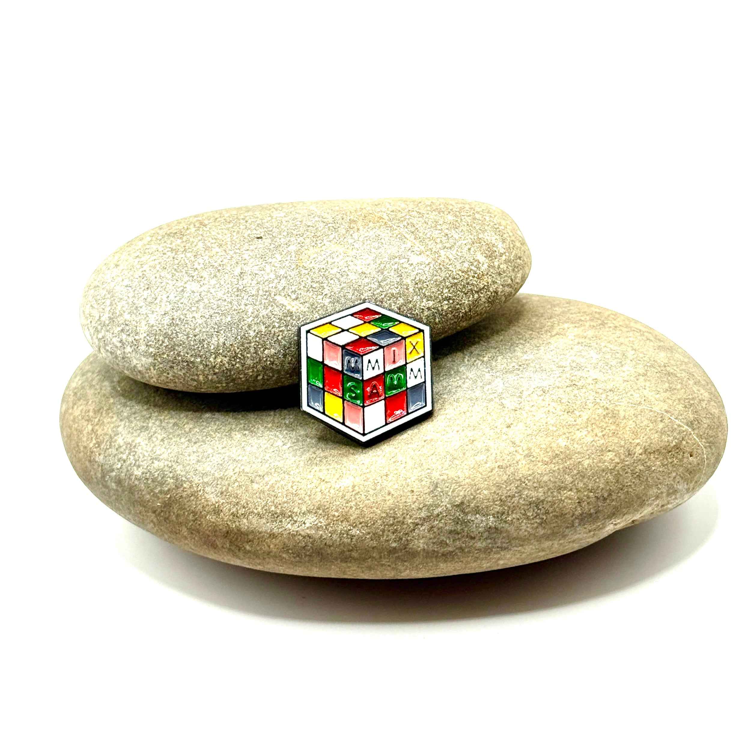 Mix Cube Pin