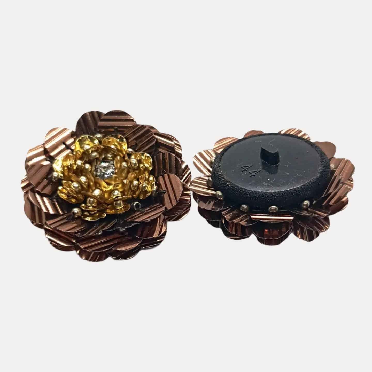 Rustic Flower Button