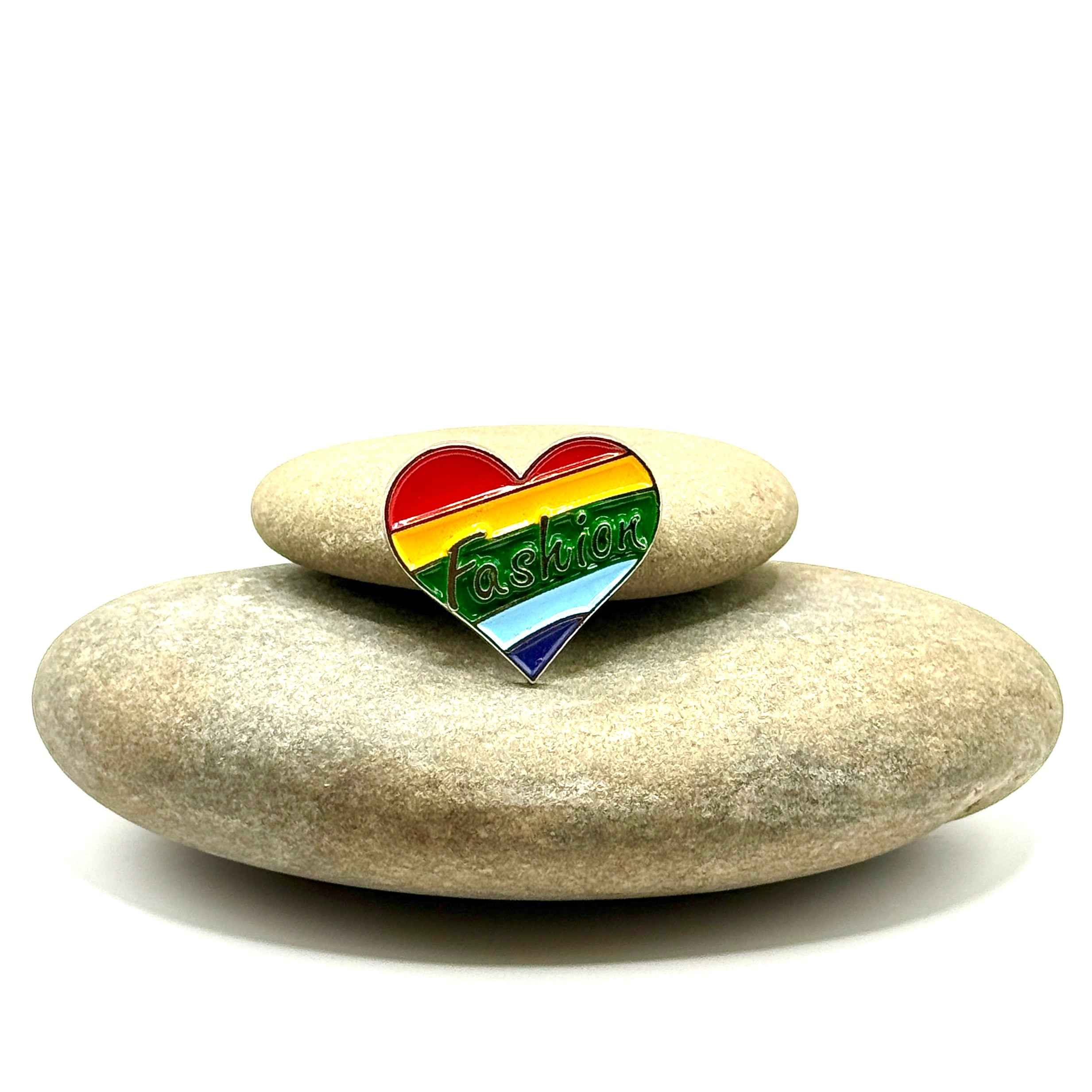 Chic Heart Pin
